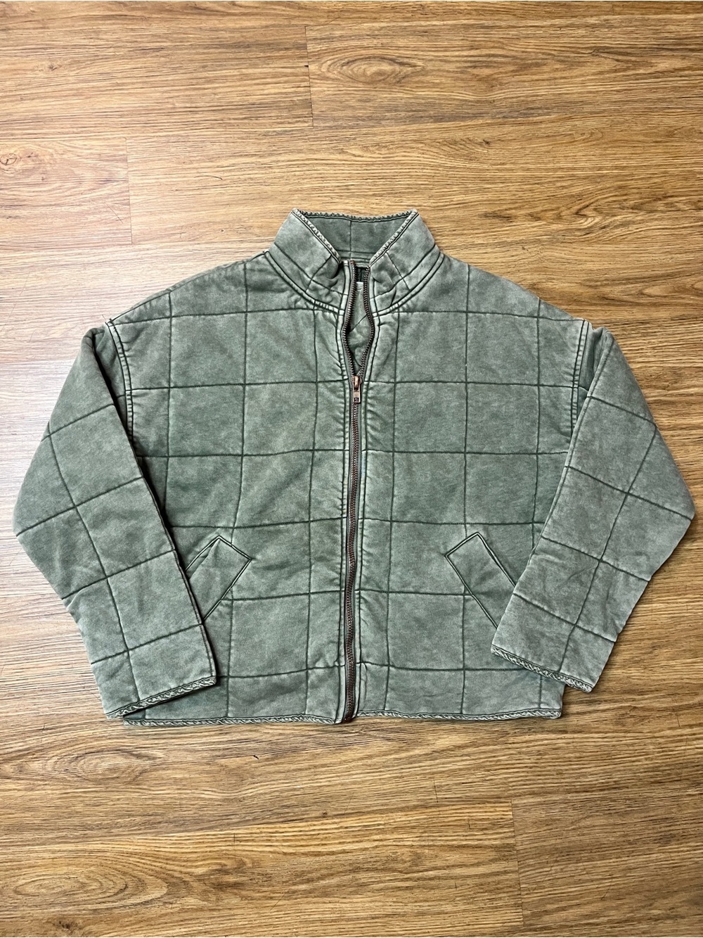 By Together Olive Green Mineral Wash Baggy Quilted Zip Jacket Bomber Small